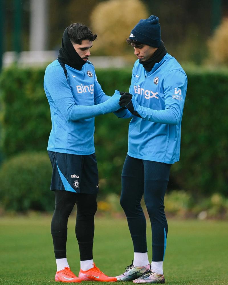 约什-阿奇姆彭：詹姆斯总是最早来到训练场；库库最搞笑也最吵闹