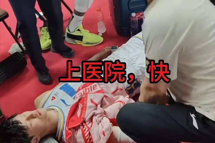 曾凡博谈重伤：除了腰伤 脑部也有后遗症 有一些相对严重的问题