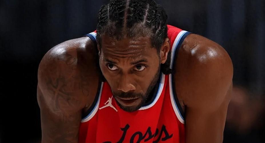 巴克利：我不相信快船 因为小卡无法同时兼顾工作和篮球