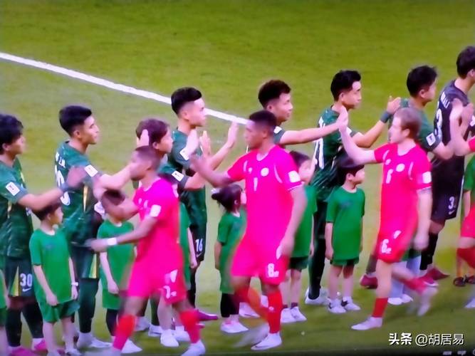 近600名球迷随国安远征亚冠客场,加油助威声不断差点反客为主