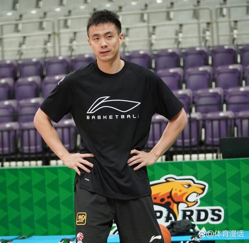 工作室官博晒赵继伟训练：状态很好……训练ing，新赛季加油