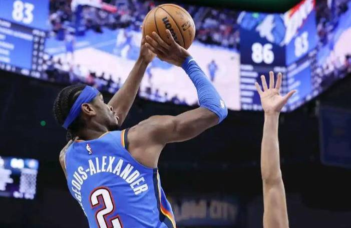 太阳主帅谈防亚历山大：必须让他远离罚球线&无论如何都得想办法